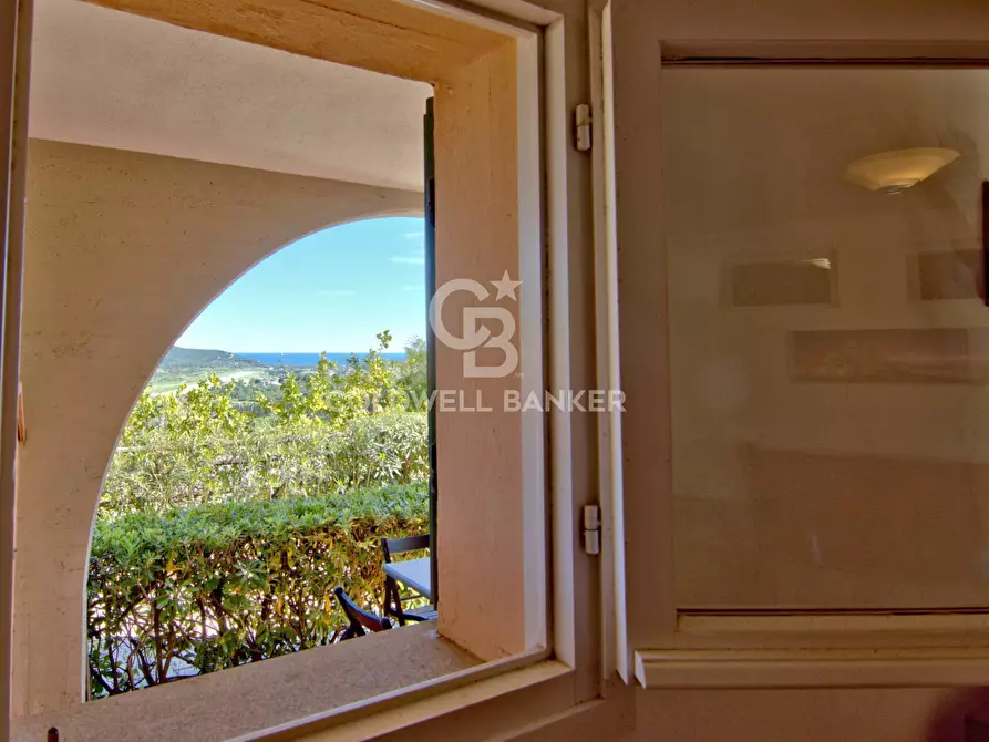 Immagine 11 di Appartamento in vendita  in Via Solana a Campo Nell'elba