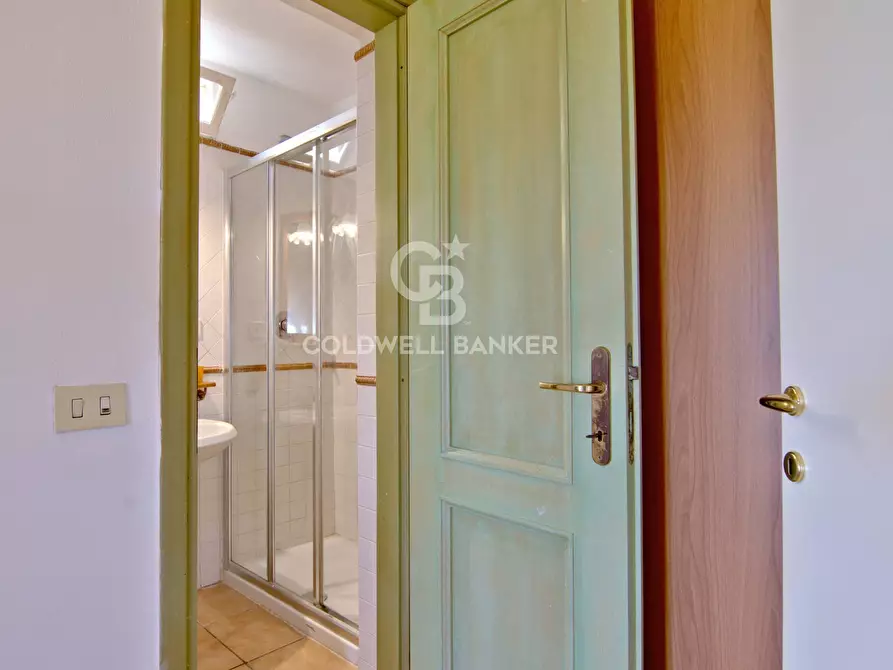 Immagine 13 di Appartamento in vendita  in Via Solana a Campo Nell'elba