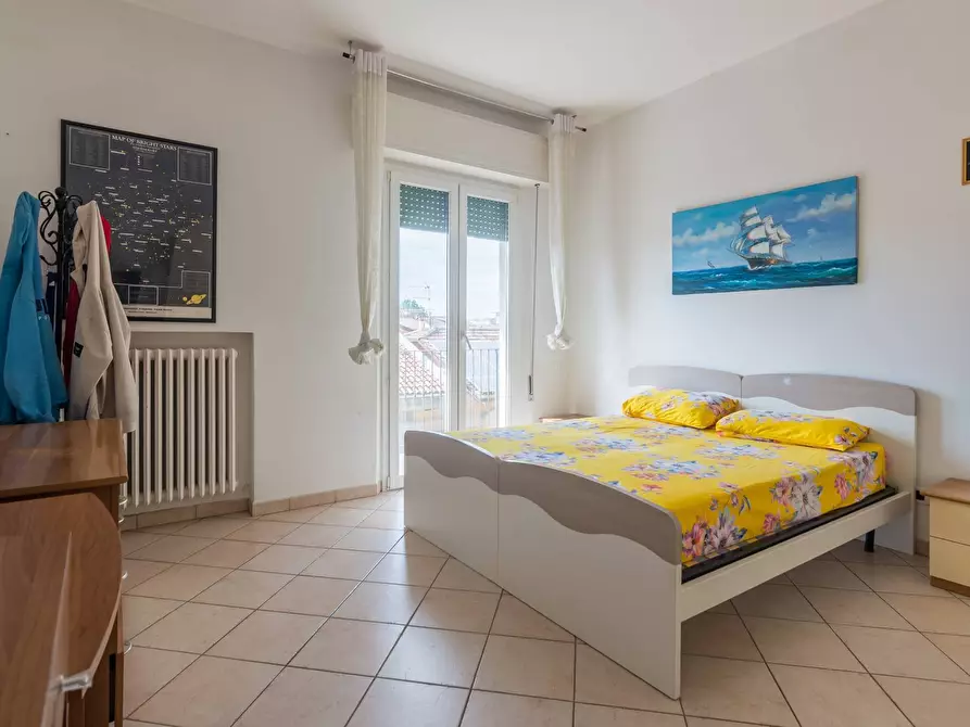 Immagine 13 di Appartamento in vendita  in Via Boccaccio a Cattolica