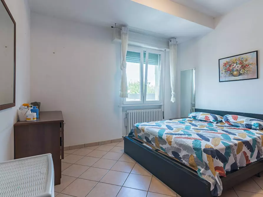 Immagine 19 di Appartamento in vendita  in Via Boccaccio a Cattolica
