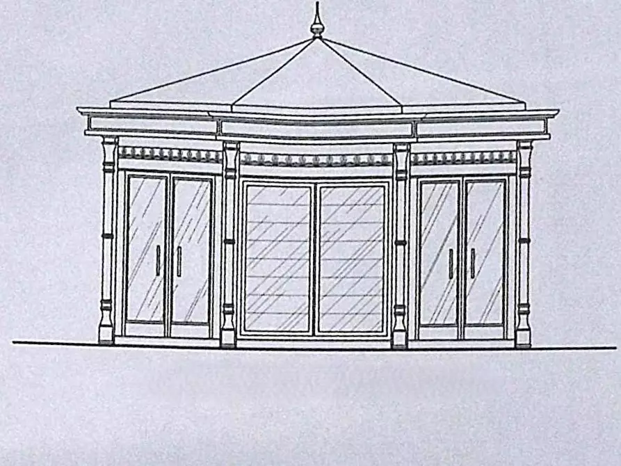 Immagine 6 di Locale commerciale in vendita  in PIAZZALE CESARE BATTISTI a Torre Del Greco