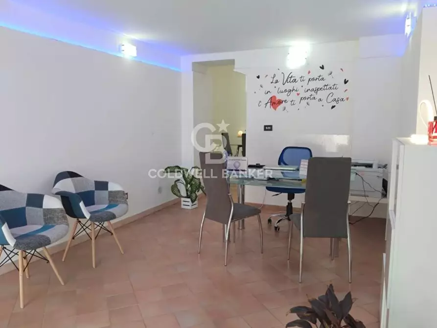 Immagine 9 di Locale commerciale in affitto  in Piano Umberto a Aci Catena