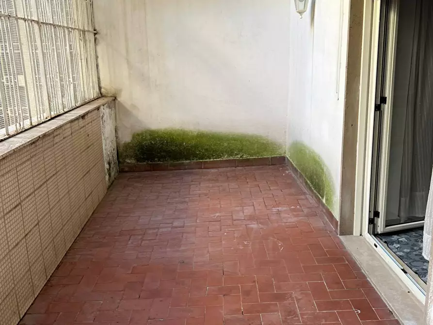 Immagine 2 di Appartamento in vendita  in VIA POLI a Portici