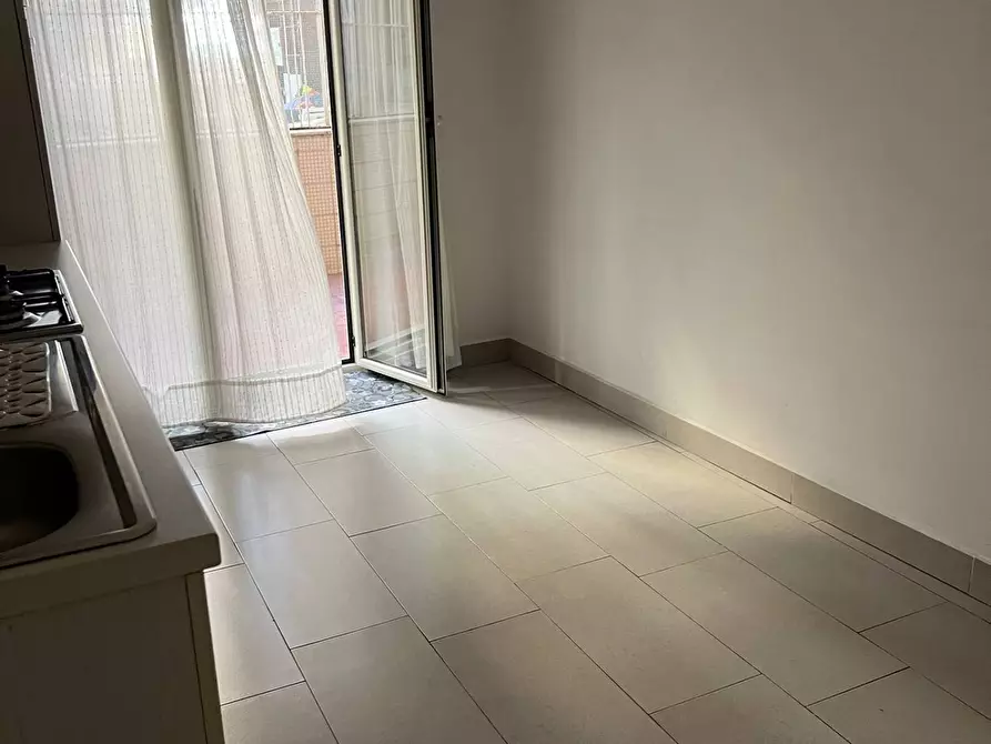 Immagine 7 di Appartamento in vendita  in VIA POLI a Portici