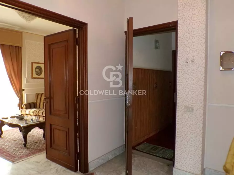 Immagine 5 di Appartamento in vendita  in via Petralia 89 a Aci Catena