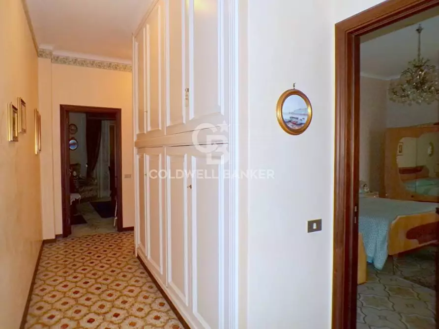 Immagine 14 di Appartamento in vendita  in via Petralia 89 a Aci Catena