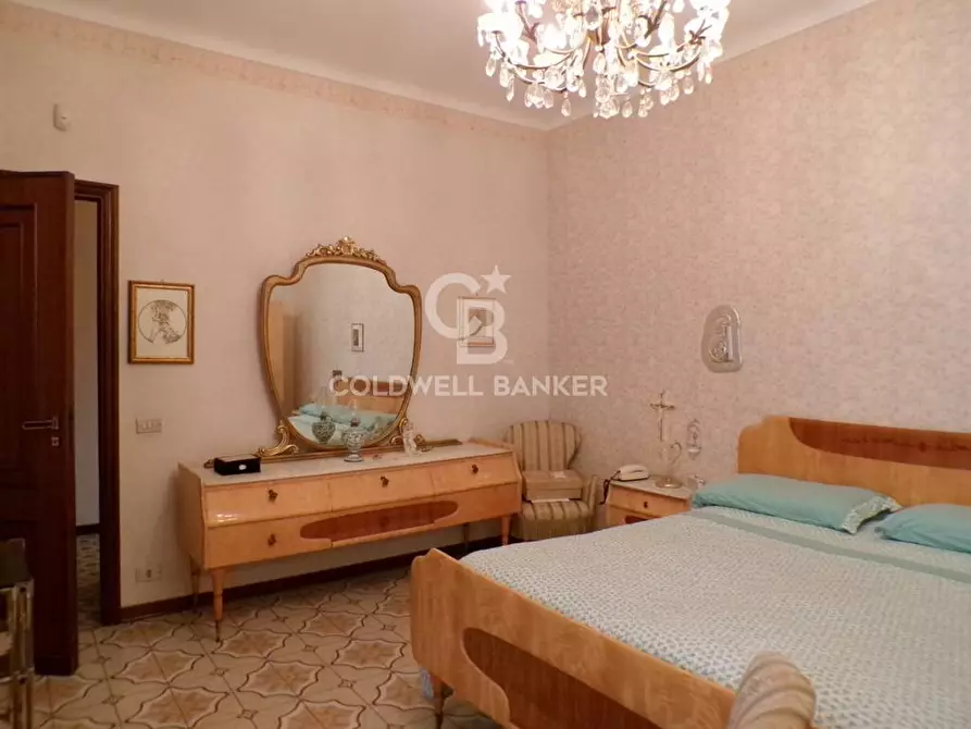 Immagine 16 di Appartamento in vendita  in via Petralia 89 a Aci Catena