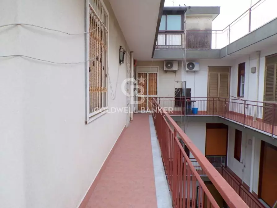 Immagine 18 di Appartamento in vendita  in via Petralia 89 a Aci Catena