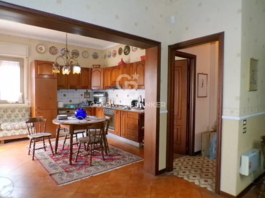 Immagine 23 di Appartamento in vendita  in via Petralia 89 a Aci Catena