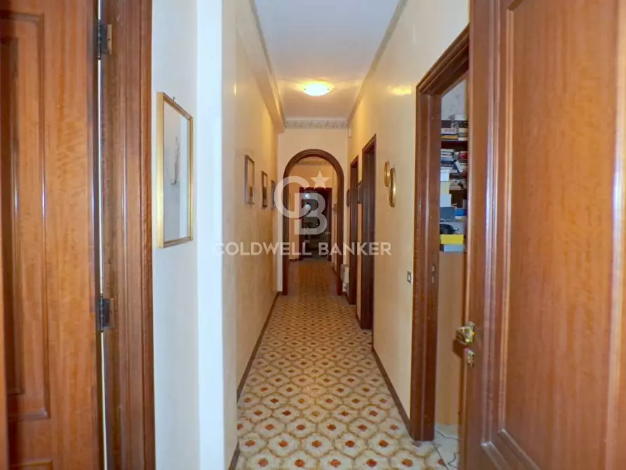 Immagine 30 di Appartamento in vendita  in via Petralia 89 a Aci Catena