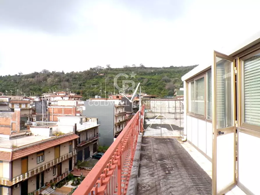 Immagine 34 di Appartamento in vendita  in via Petralia 89 a Aci Catena