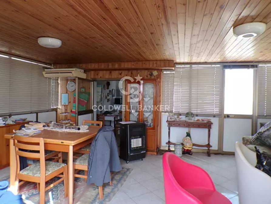 Immagine 36 di Appartamento in vendita  in via Petralia 89 a Aci Catena