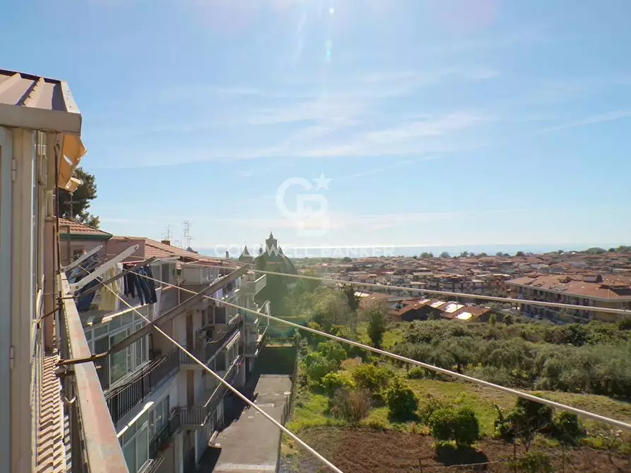 Immagine 1 di Attico in vendita  in via consolazione 108 a Aci Catena