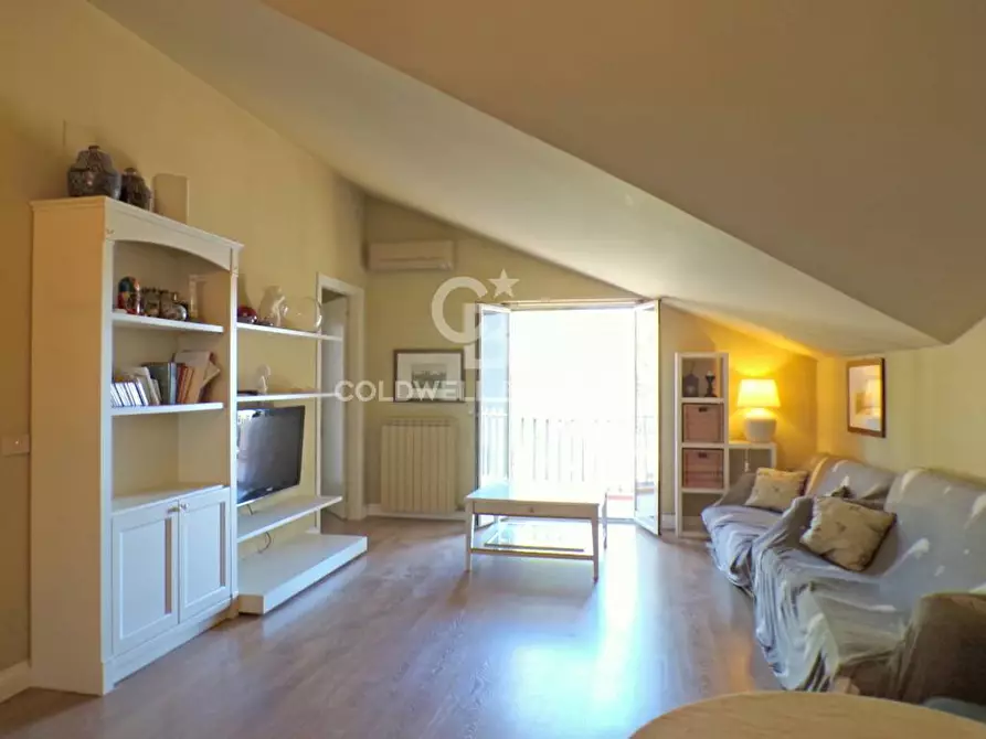 Immagine 4 di Attico in vendita  in via consolazione 108 a Aci Catena