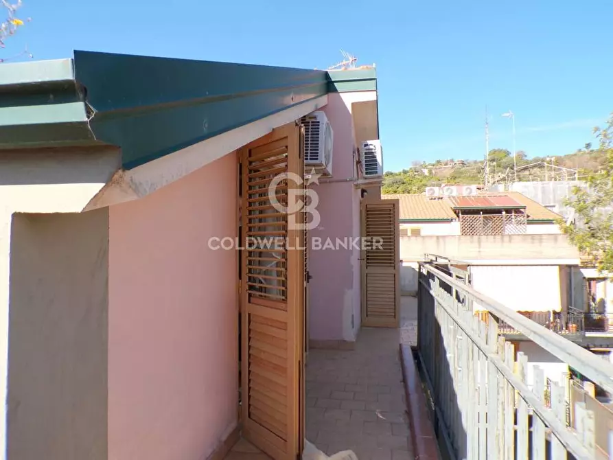 Immagine 7 di Attico in vendita  in via consolazione 108 a Aci Catena