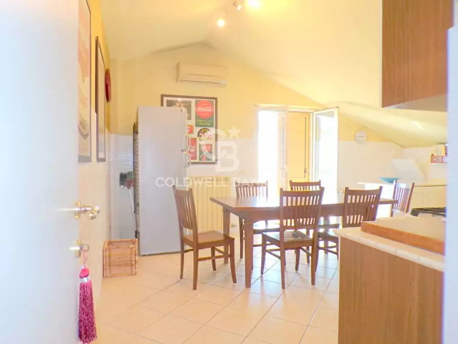 Immagine 10 di Attico in vendita  in via consolazione 108 a Aci Catena