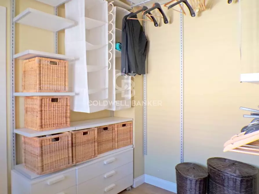 Immagine 24 di Attico in vendita  in via consolazione 108 a Aci Catena