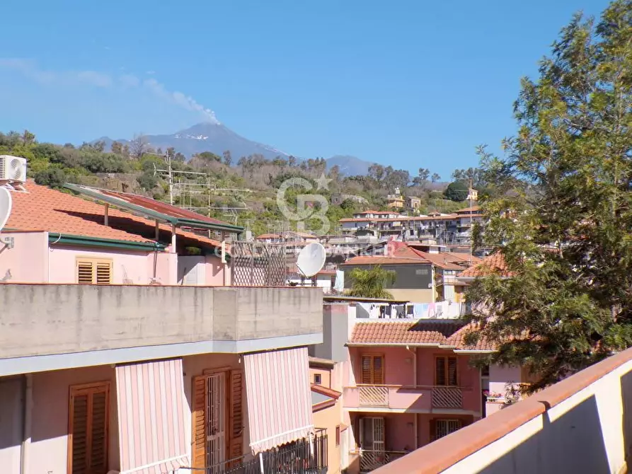 Immagine 36 di Attico in vendita  in via consolazione 108 a Aci Catena