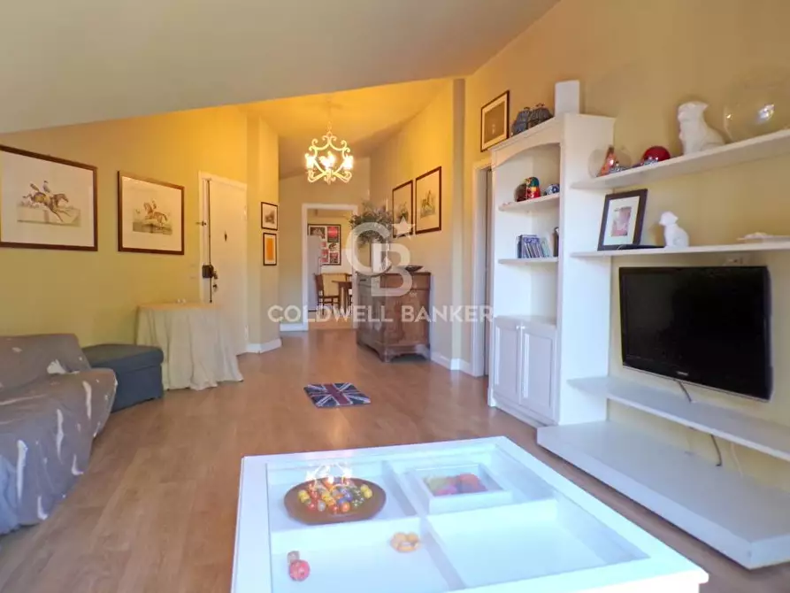 Immagine 41 di Attico in vendita  in via consolazione 108 a Aci Catena