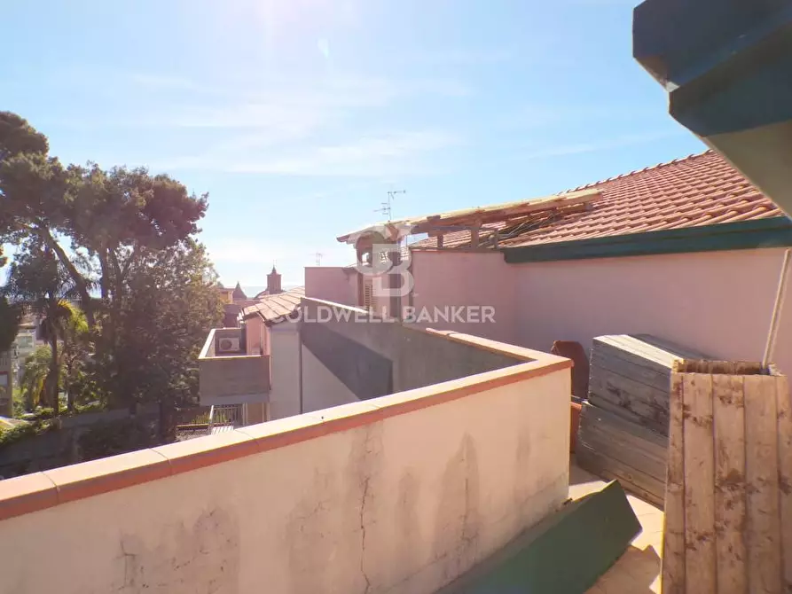 Immagine 45 di Attico in vendita  in via consolazione 108 a Aci Catena