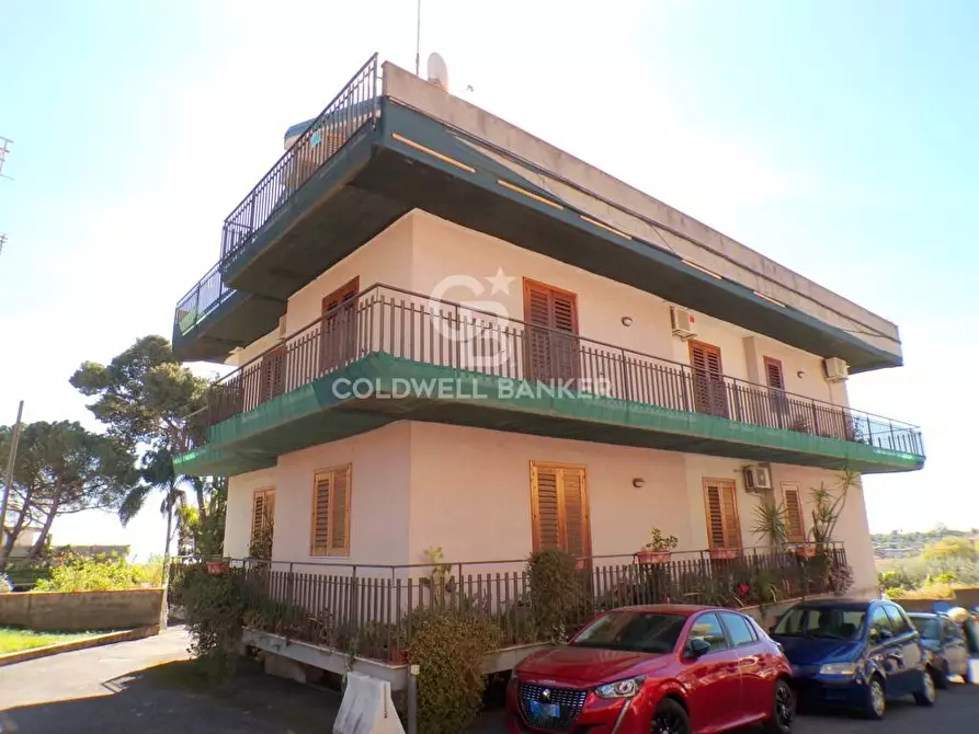 Immagine 50 di Attico in vendita  in via consolazione 108 a Aci Catena