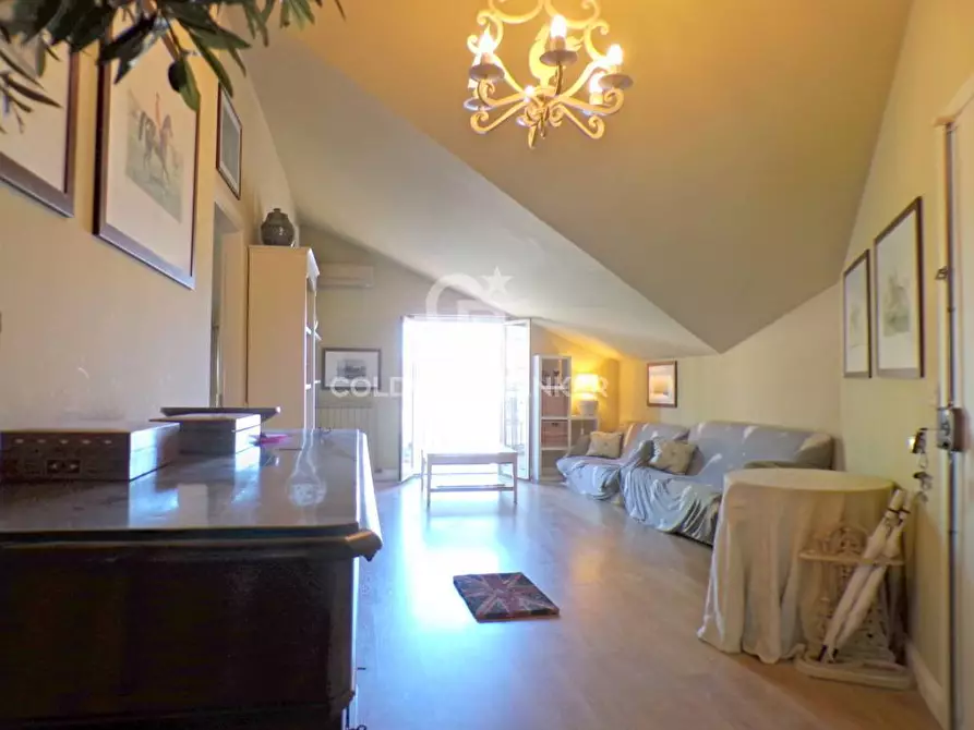 Immagine 52 di Attico in vendita  in via consolazione 108 a Aci Catena