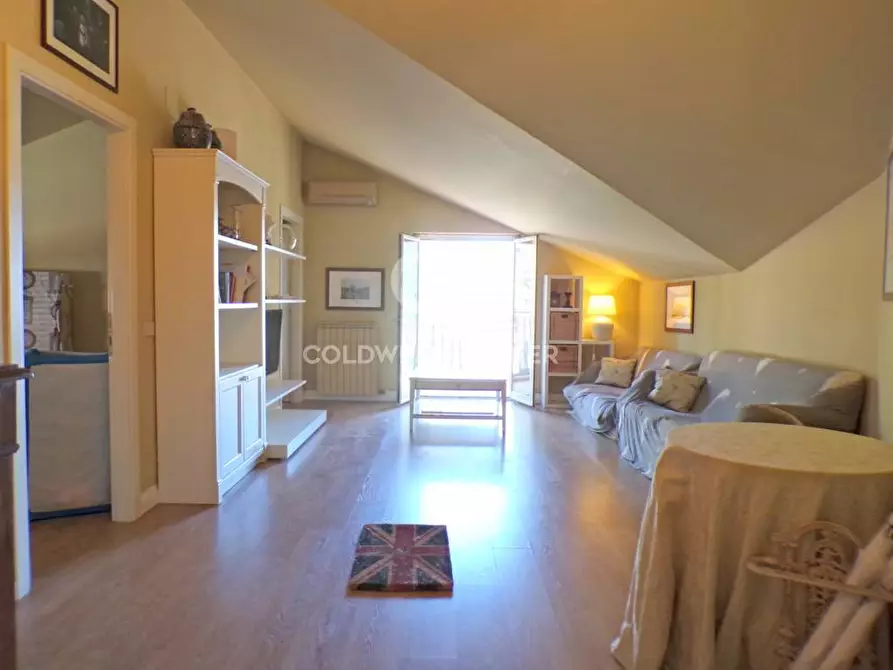 Immagine 53 di Attico in vendita  in via consolazione 108 a Aci Catena