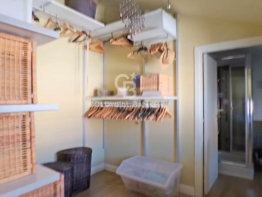 Immagine 54 di Attico in vendita  in via consolazione 108 a Aci Catena