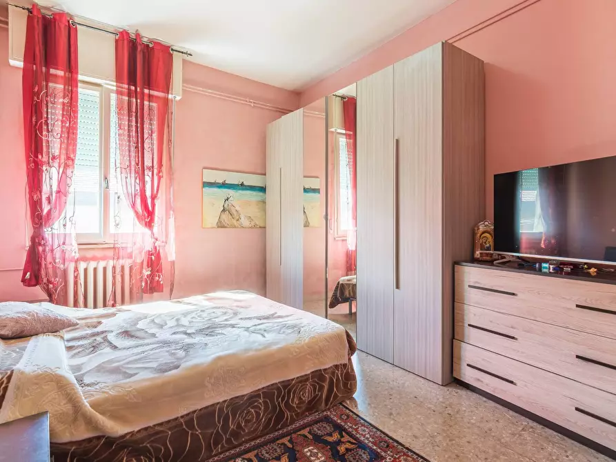 Immagine 15 di Appartamento in vendita  in Via Nitti a Pesaro