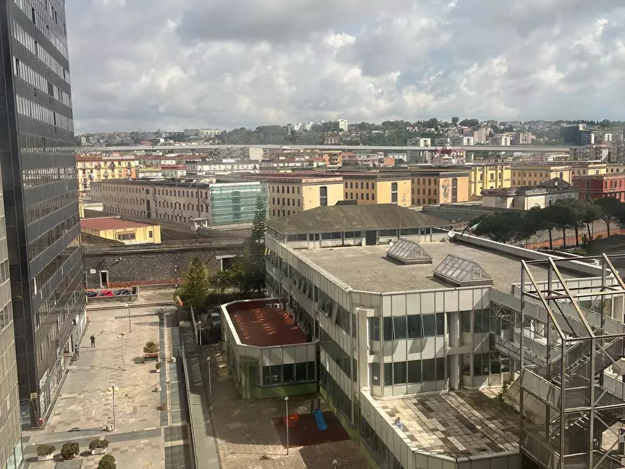 Immagine 8 di Ufficio in vendita  in CENTRO DIREZIONALE a Napoli