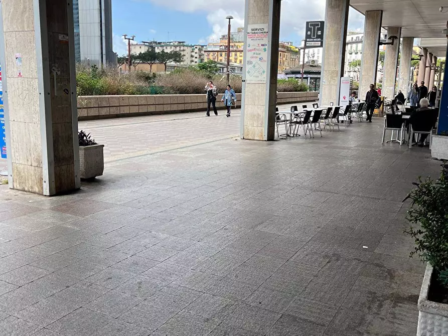 Immagine 12 di Ufficio in vendita  in CENTRO DIREZIONALE a Napoli