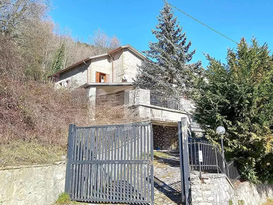 Immagine 1 di Appartamento in vendita  in CONTRADA PREDALVE a Rionero Sannitico