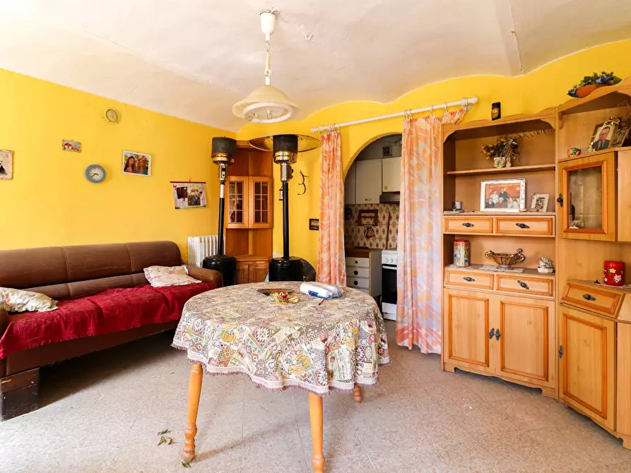 Immagine 12 di Rustico / casale in vendita  in Regione Bologna a Agliano Terme