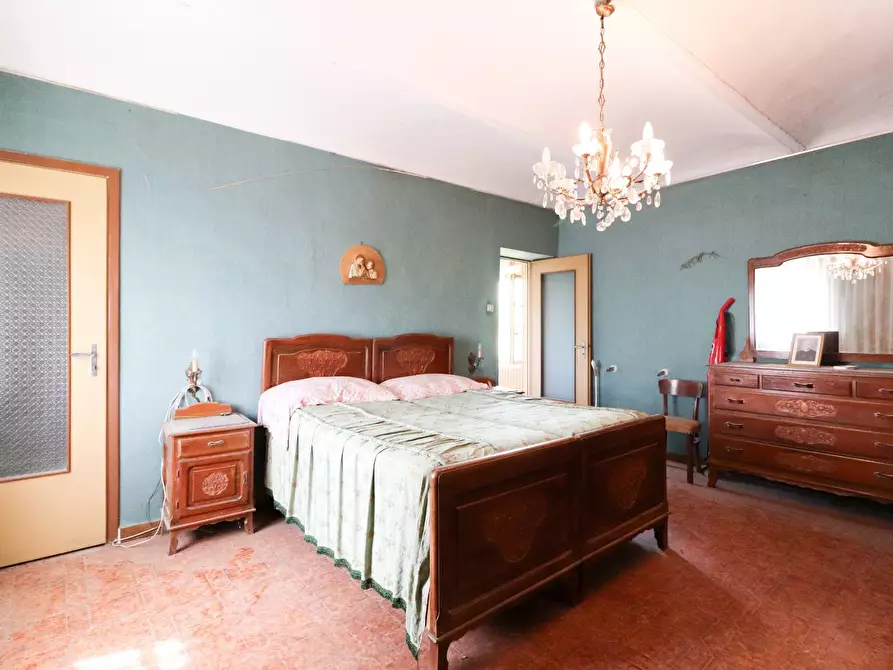 Immagine 14 di Rustico / casale in vendita  in Regione Bologna a Agliano Terme