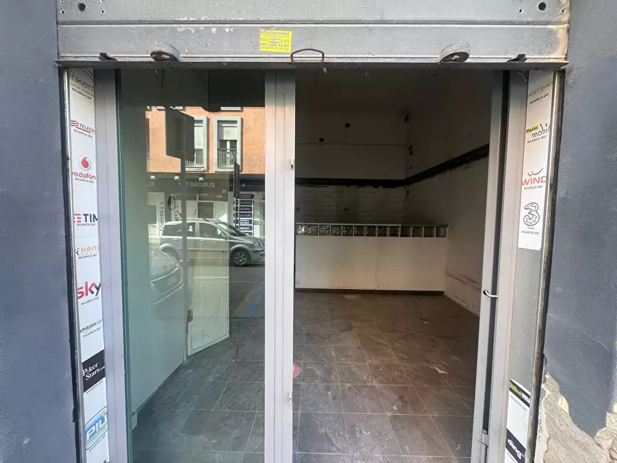 Immagine 2 di Negozio in affitto  in Corso Umberto Primo 18 a San Giorgio A Cremano