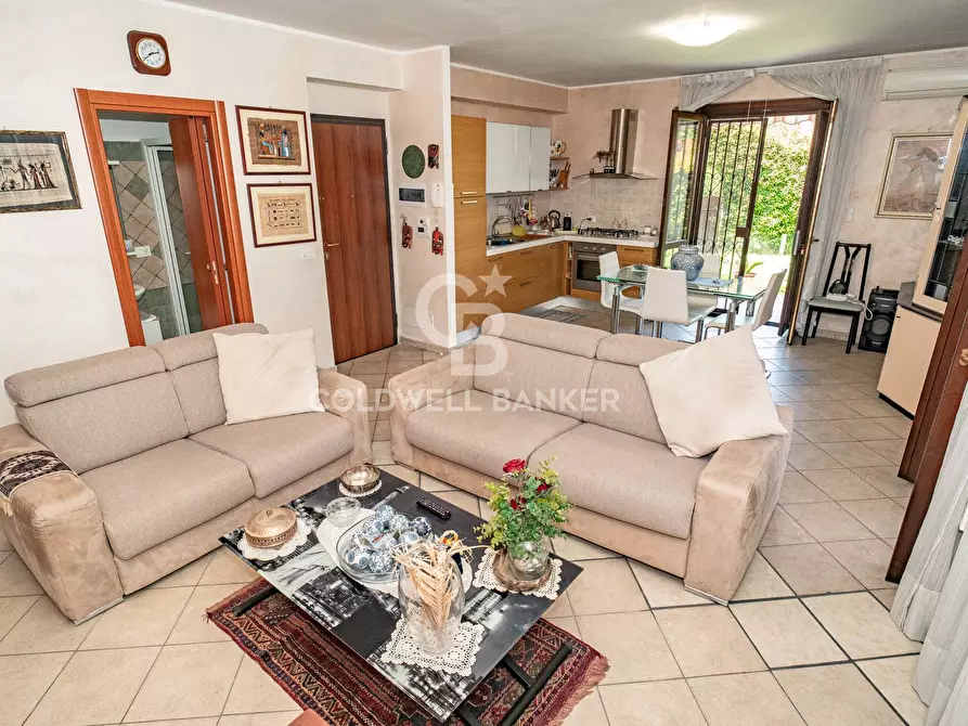 Immagine 17 di Villa in vendita  in Via Chiesa di Tagliaborse 24 a Mascali