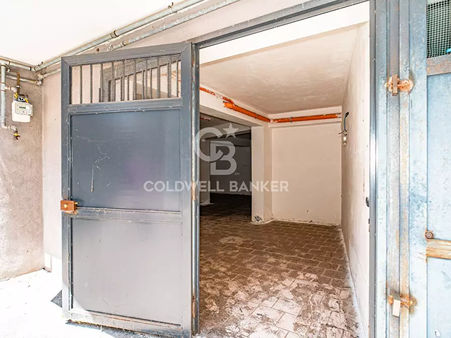 Immagine 5 di Magazzino in vendita  in Via San Francesco D'Assisi 9 a Riposto