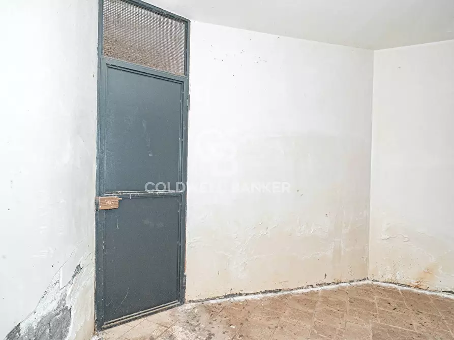 Immagine 19 di Magazzino in vendita  in Via San Francesco D'Assisi 9 a Riposto