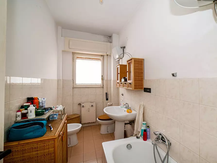 Immagine 13 di Appartamento in vendita  in Via Clemente Ix 8 a Roma