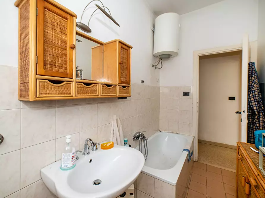 Immagine 14 di Appartamento in vendita  in Via Clemente Ix 8 a Roma