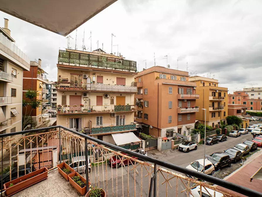 Immagine 26 di Appartamento in vendita  in Via Clemente Ix 8 a Roma