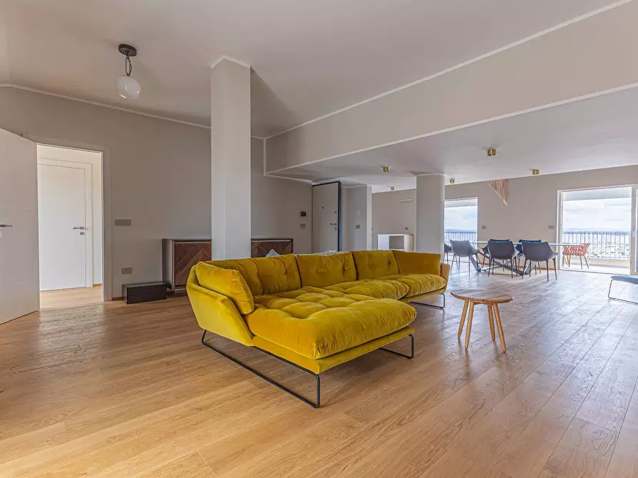 Immagine 5 di Attico in vendita  in Piazza Duomo 11 a Alghero