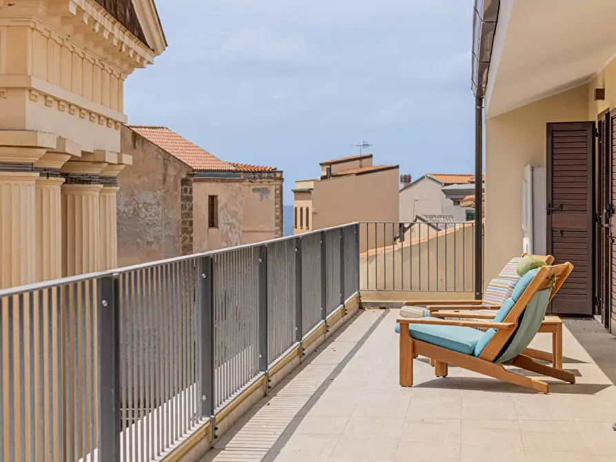 Immagine 24 di Attico in vendita  in Piazza Duomo 11 a Alghero