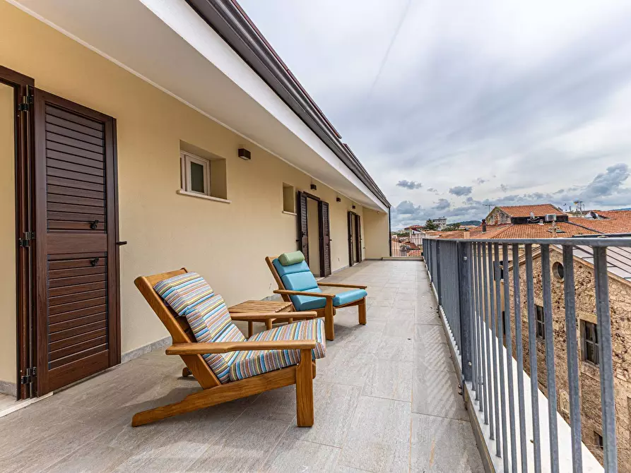 Immagine 28 di Attico in vendita  in Piazza Duomo 11 a Alghero