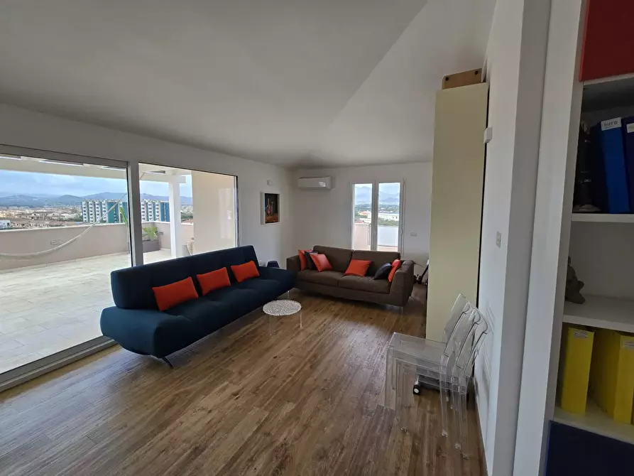 Immagine 29 di Attico in vendita  in Via Giovanni Medrano 8 a Olbia