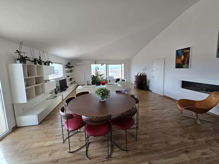 Immagine 4 di Attico in vendita  in Via Giovanni Medrano 8 a Olbia