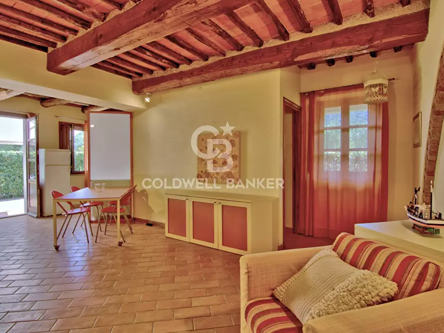 Immagine 12 di Appartamento in vendita  in Via degli Alzi a Campo Nell'elba