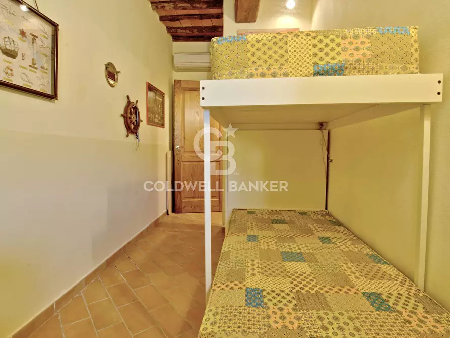 Immagine 26 di Appartamento in vendita  in Via degli Alzi a Campo Nell'elba