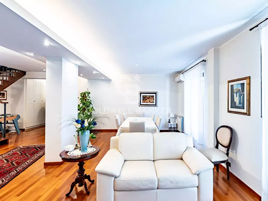 Immagine 8 di Appartamento in vendita  in Largo Mons. Biagio Catania 5 a Acireale