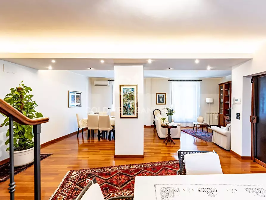 Immagine 11 di Appartamento in vendita  in Largo Mons. Biagio Catania 5 a Acireale